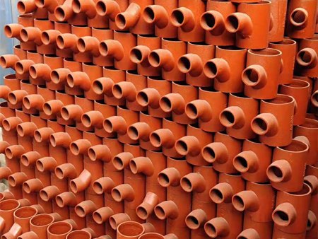 西峰寒露时节,金利建材助您构建坚固排水系统